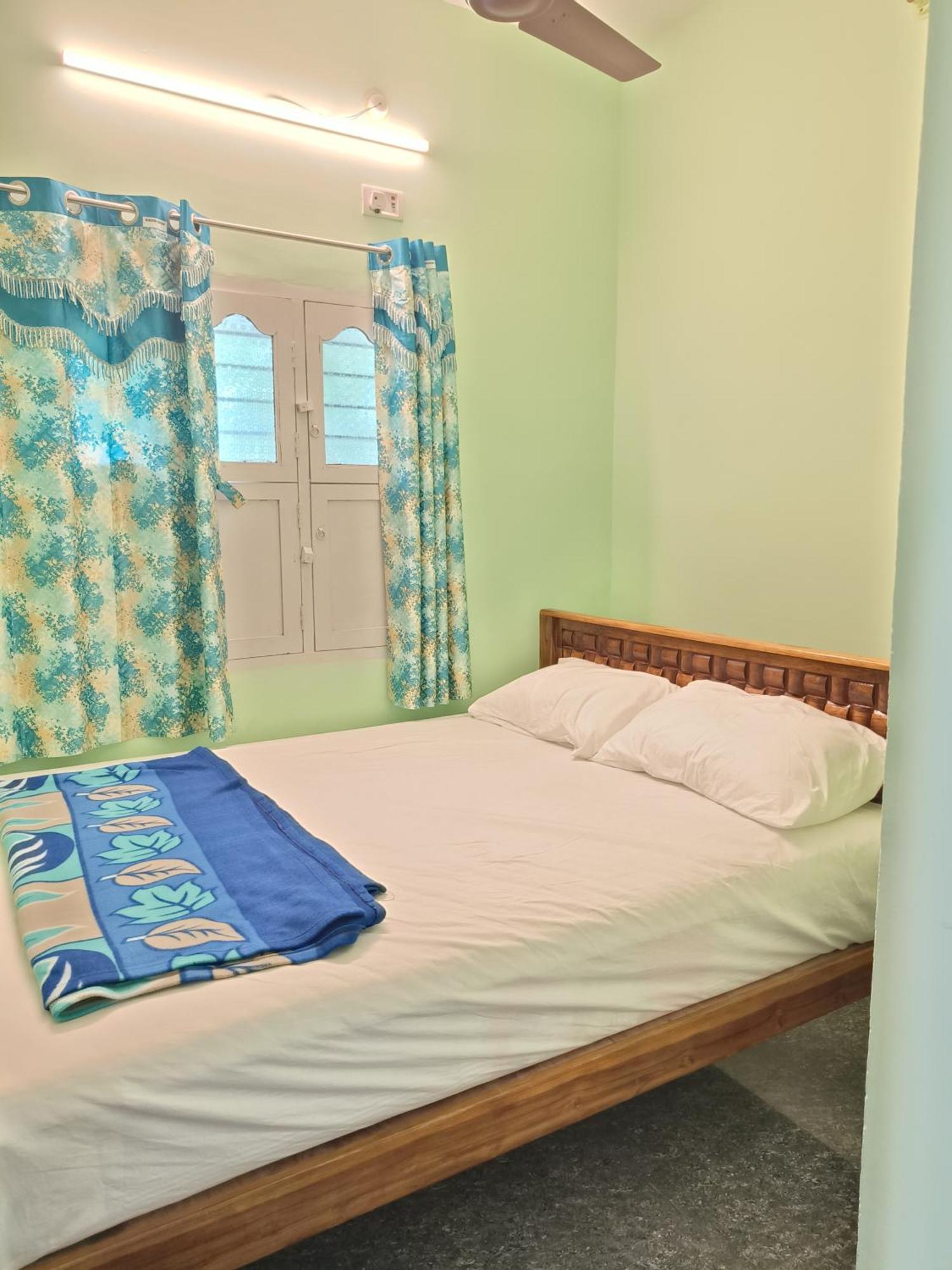 Liya Guest House Тируваннамалай Экстерьер фото